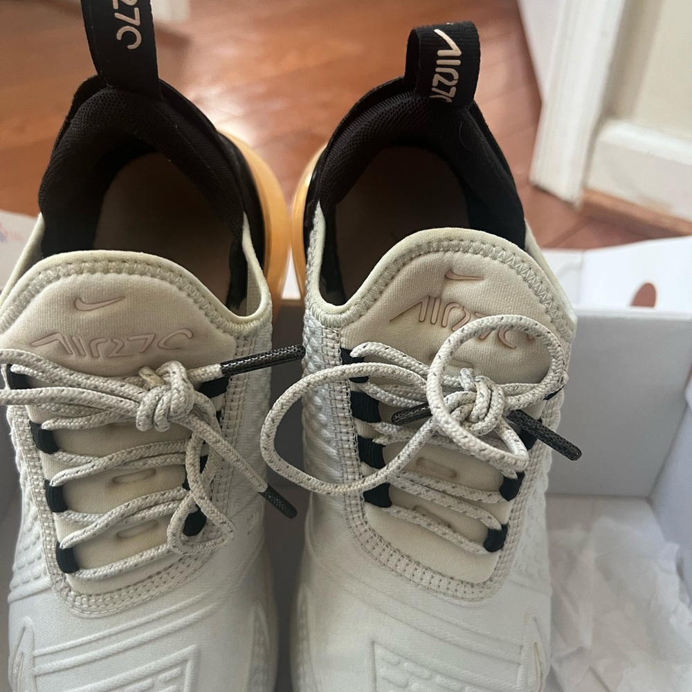 Nike Air 270 White and Black Sneakers